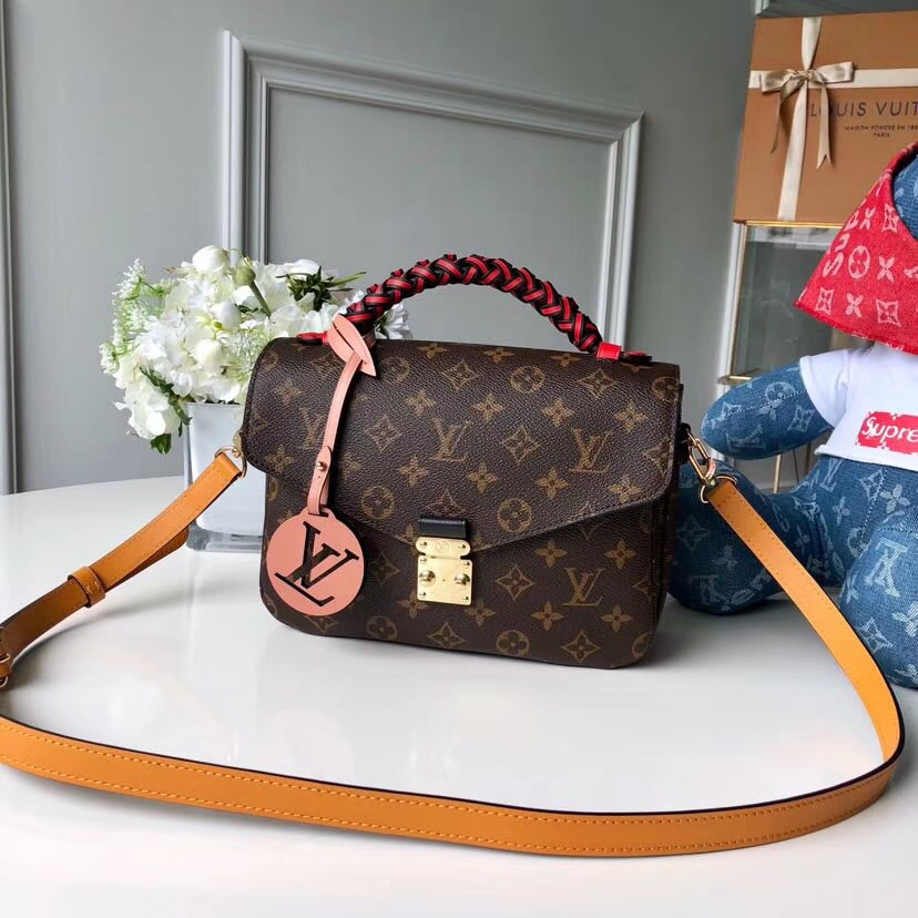 Louis Vuitton M43984 Pochette Metis